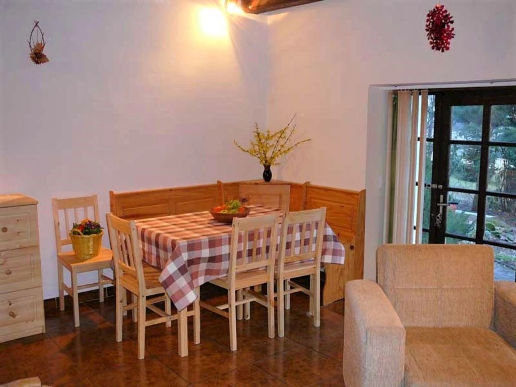 Ubytování Pod vyhlídkou - Lovečkovice