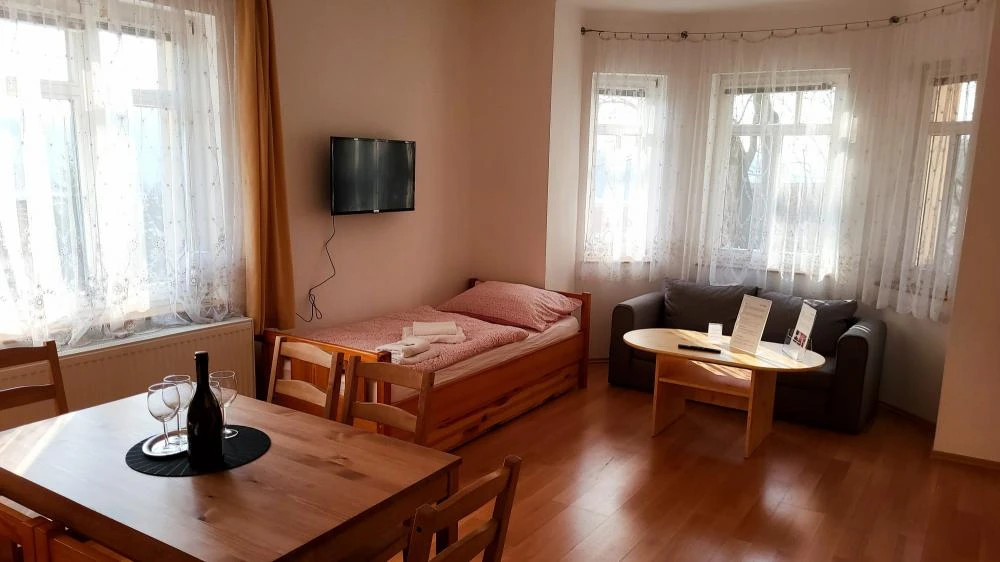 Třílůžkový pokoj 201