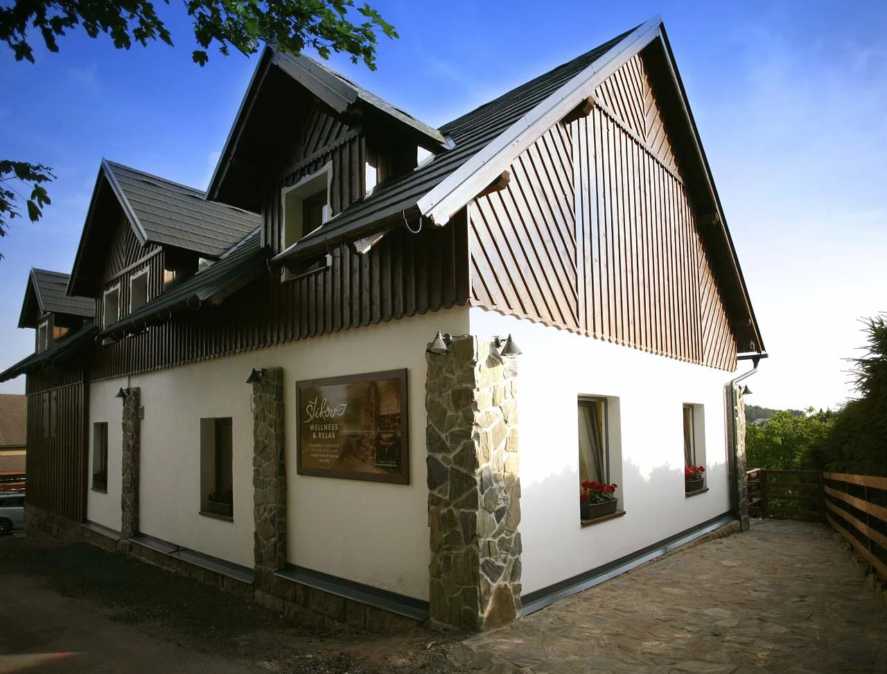 Štikov – rodinný pension a wellness v Podkrkonoší